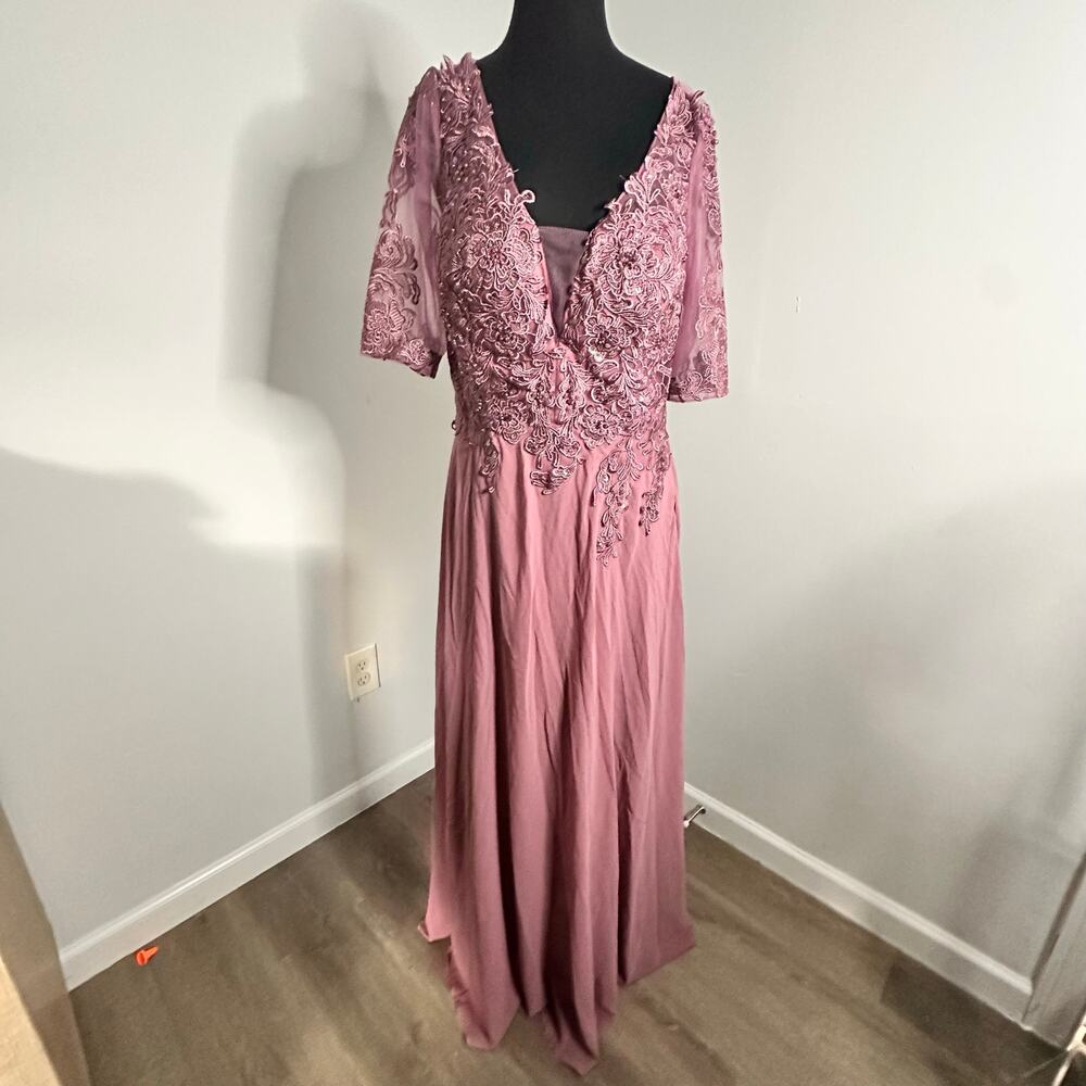 Sublime Formal Dress Mauve Pink Sheer Sparkle Plus Size XL New with Tags